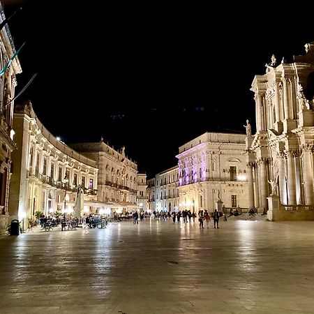 Elegante Appartamento In Palazzo Storico Ortigia Syracuse Exterior photo