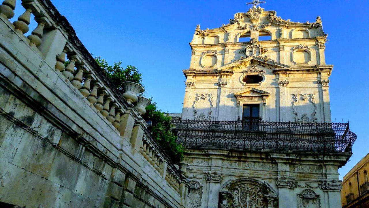 Elegante Appartamento In Palazzo Storico Ortigia Syracuse Exterior photo
