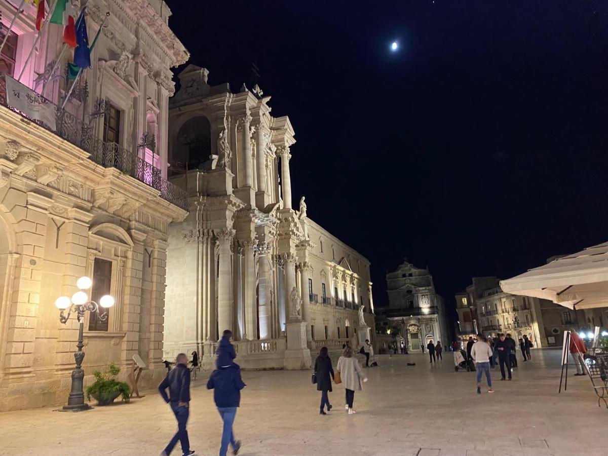 Elegante Appartamento In Palazzo Storico Ortigia Syracuse Exterior photo