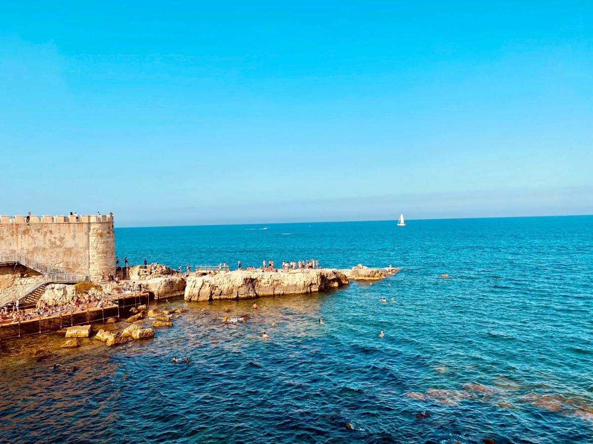 Elegante Appartamento In Palazzo Storico Ortigia Syracuse Exterior photo