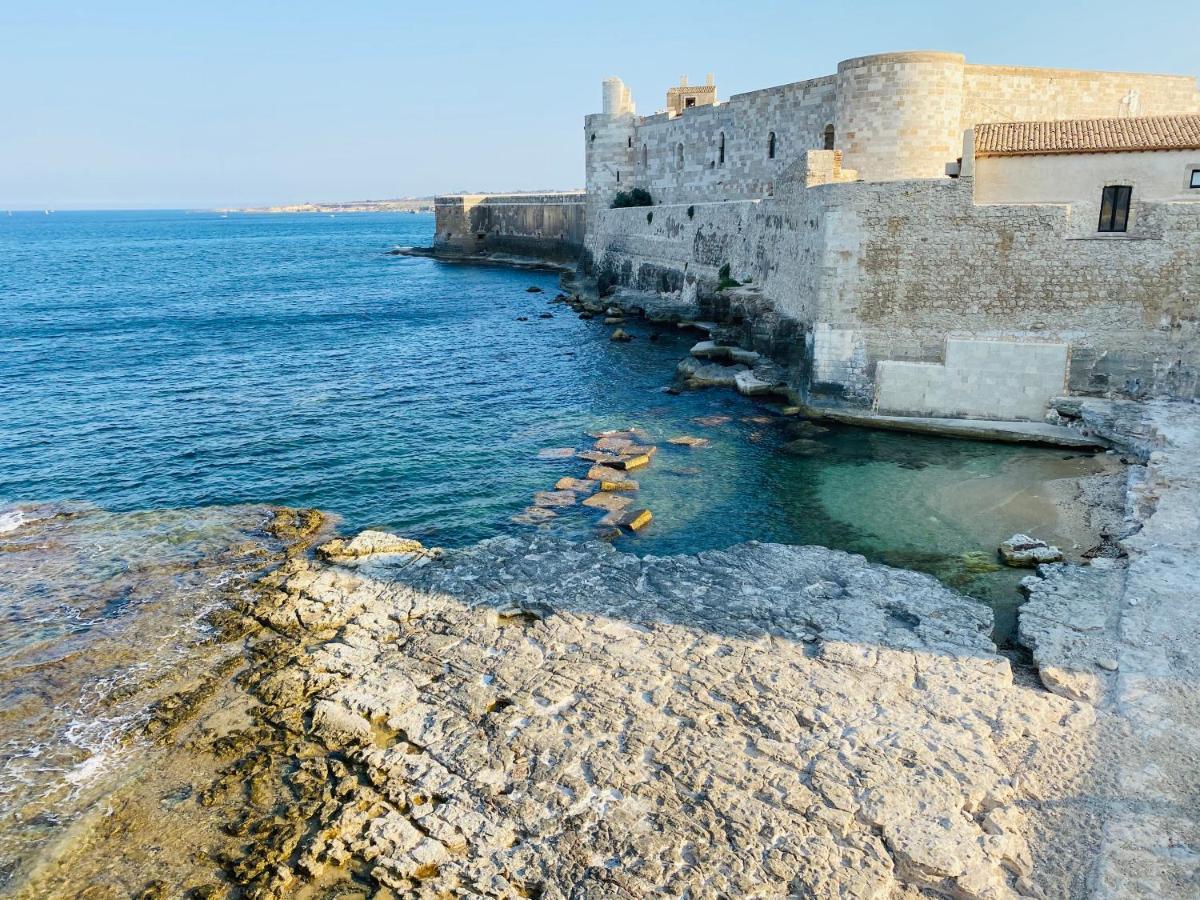 Elegante Appartamento In Palazzo Storico Ortigia Syracuse Exterior photo
