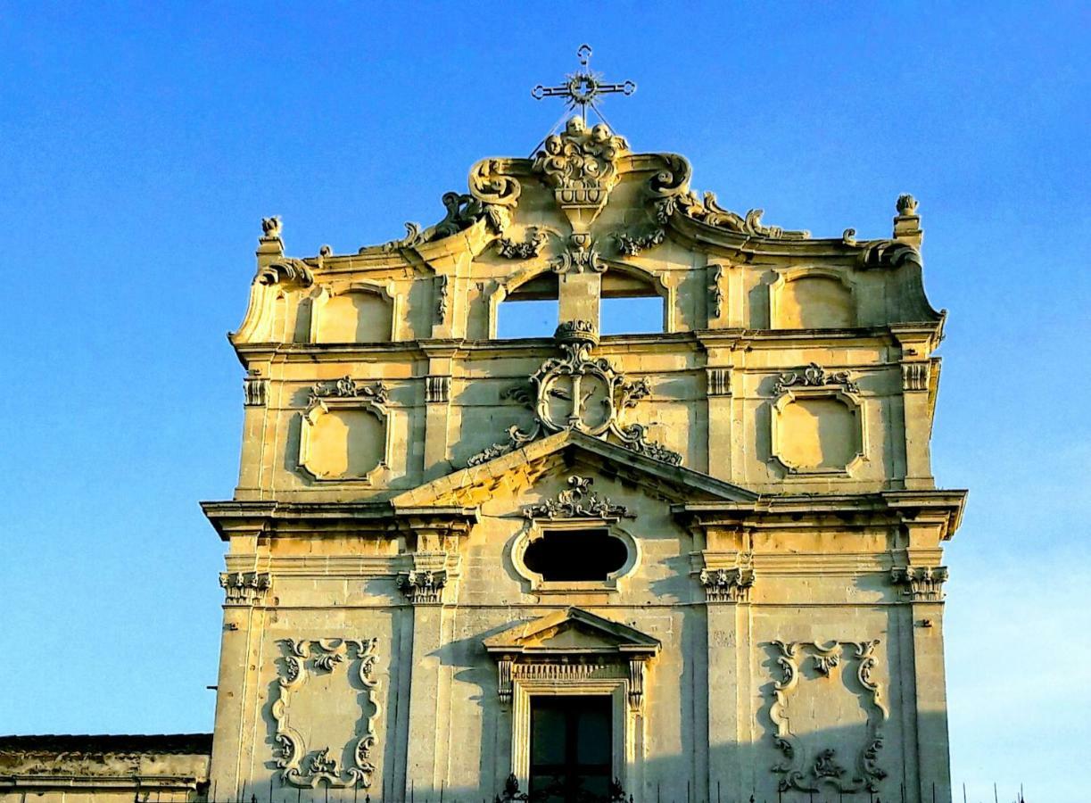 Elegante Appartamento In Palazzo Storico Ortigia Syracuse Exterior photo